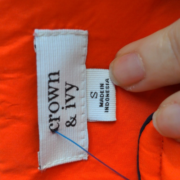 Crown & Ivy Puffer Vest Elephant Design Lining Zippered 2 Pockets Size S - Picture 6 of 7